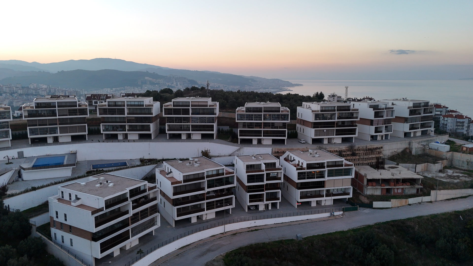 İkon 16 1. & 2. Etap